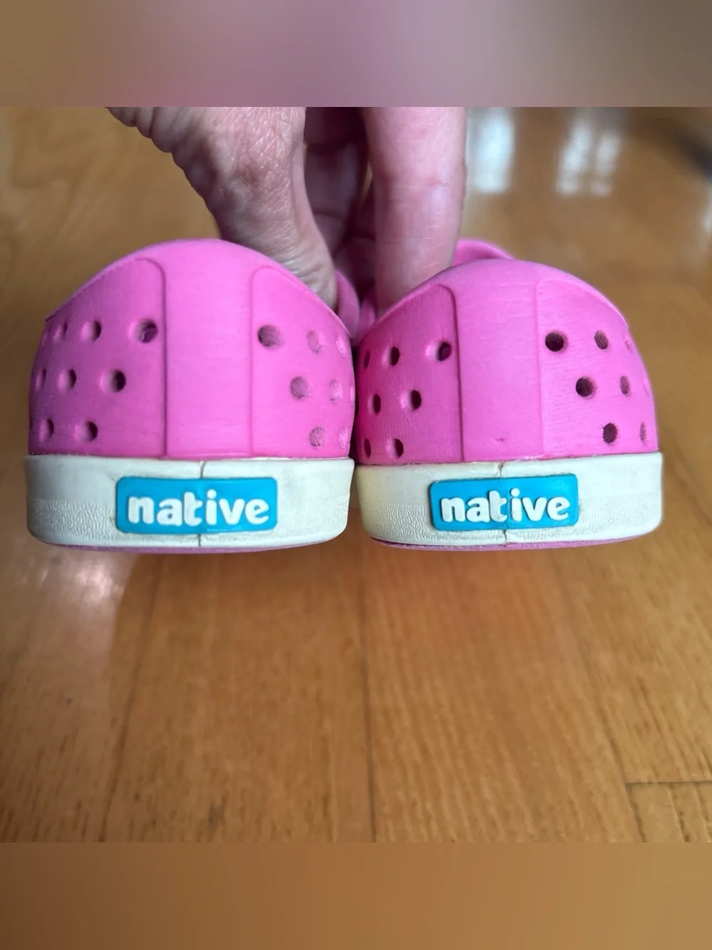 Native Jefferson Slip On Shoes Sneakers Pink Bone White Toddler Girl Sz 5 Summer